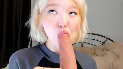Media: milli_sun_ Stripchat 2024-10-14 13:28:00