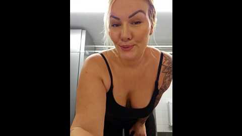 Media: nastymilf_ Stripchat 2024-10-14 14:48:00