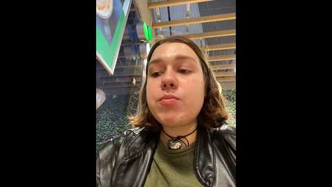 Media: suziemurray Stripchat 2024-10-14 12:07:00