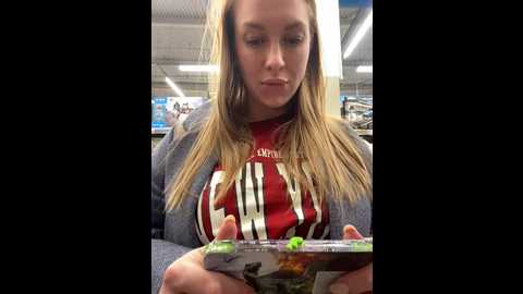 Media: sweet___emily Stripchat 2024-10-14 01:14:00
