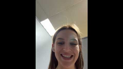 Media: _angelari_ Stripchat 2024-10-15 19:19:00