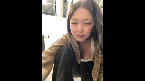 Media: aiko_yumi Stripchat 2024-10-15 16:13:00