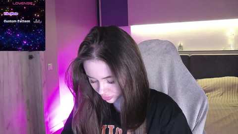 Media: almarykim Stripchat 2024-10-15 20:42:00