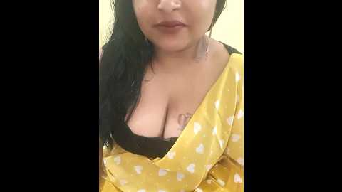 Media: ashwini_gowda_91 Stripchat 2024-10-15 17:54:00
