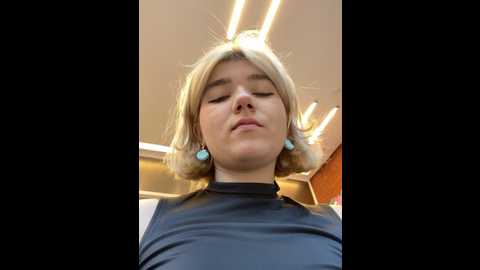Media: baby__naughty Stripchat 2024-10-15 11:16:00