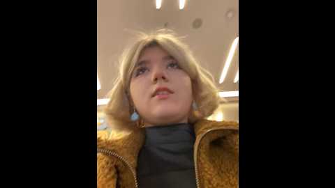 Media: baby__naughty Stripchat 2024-10-15 17:07:00