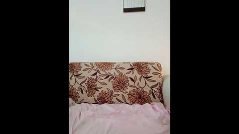 darana_london @ stripchat on 20241015