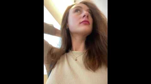 Media: dina_tease Stripchat 2024-10-15 10:48:00