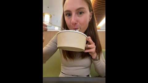 Media: dina_tease Stripchat 2024-10-15 13:06:00