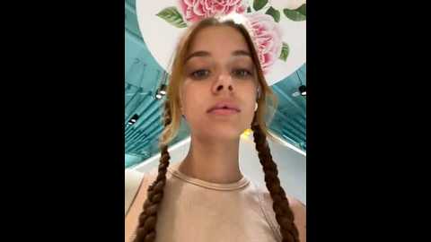 Media: enjoy_my_beauty Stripchat 2024-10-15 08:15:00