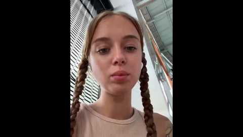 Media: enjoy_my_beauty Stripchat 2024-10-15 09:46:00
