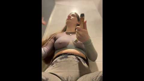 holly_molii @ stripchat on 20241015