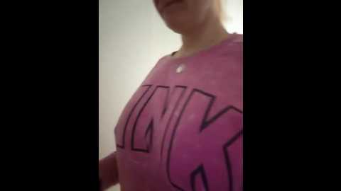hollytattoo @ stripchat on 20241015