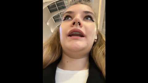 Media: holy_tereza Stripchat 2024-10-15 18:24:00