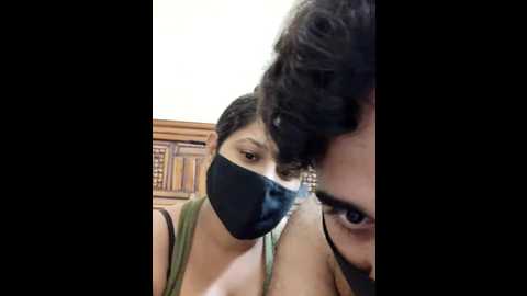 Media: ind_couple1 Stripchat 2024-10-15 15:43:00