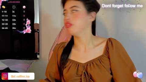 isabel_collins_ @ stripchat on 20241015
