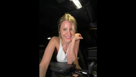 Media: jasminesummer Stripchat 2024-10-15 23:02:00