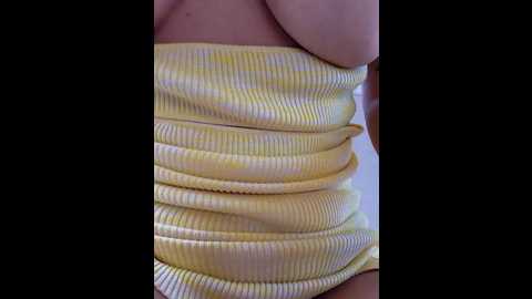 Media: natalive Stripchat 2024-10-15 02:21:00