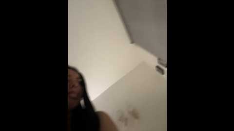 Media: petitlumiere Stripchat 2024-10-15 04:48:00