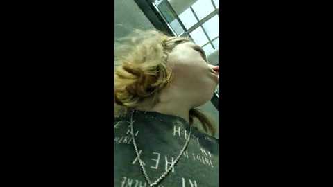 Media: public_katrisha Stripchat 2024-10-15 15:31:00