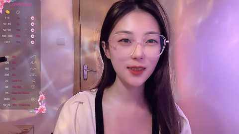 Media: sweet_angel999 Stripchat 2024-10-15 14:09:00