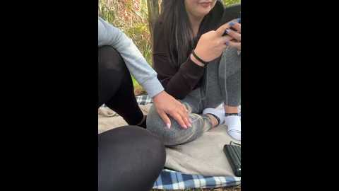 young_hot_mom @ stripchat on 20241015