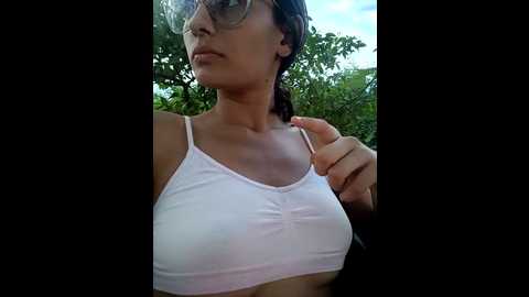 Media: ary_18 Stripchat 2024-10-16 21:01:00