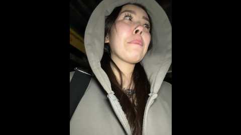 Media: asian_asami Stripchat 2024-10-16 18:34:00