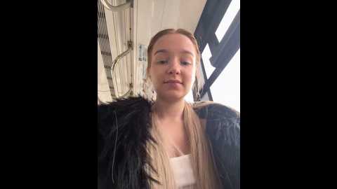 Media: baby_tiny Stripchat 2024-10-16 12:36:00