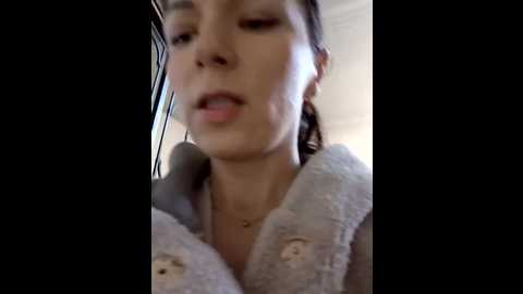 Media: brilliant_queen1 Stripchat 2024-10-16 01:58:00