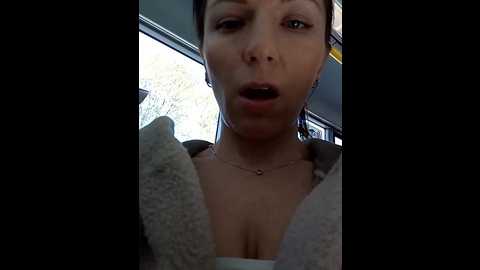 Media: brilliant_queen1 Stripchat 2024-10-16 04:01:00