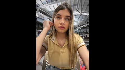 Media: carolina__star Stripchat 2024-10-16 01:23:00