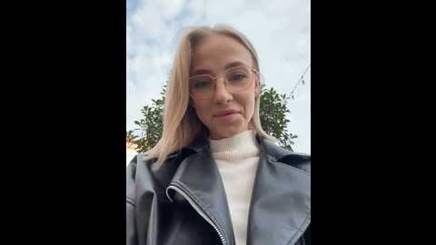 Media: caseystar Stripchat 2024-10-16 04:58:00