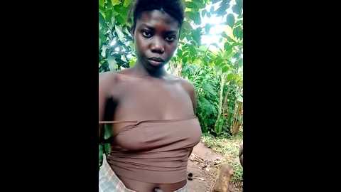 Media: holygrail001 Stripchat 2024-10-16 08:42:00