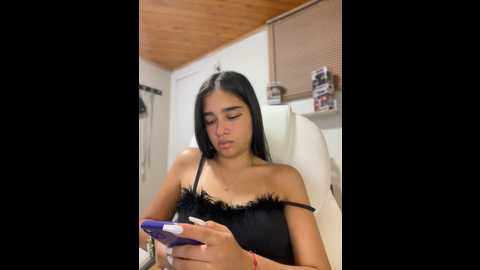 Media: im_samantha_ Stripchat 2024-10-16 09:14:00