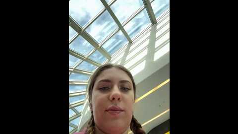 Media: mariid Stripchat 2024-10-16 07:39:00