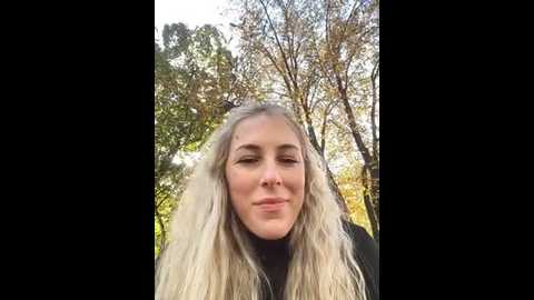 Media: mommmyyummy Stripchat 2024-10-16 09:02:00