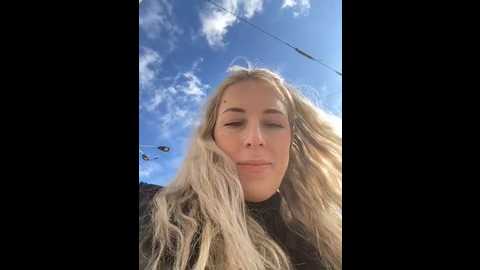 Media: mommmyyummy Stripchat 2024-10-16 09:24:00
