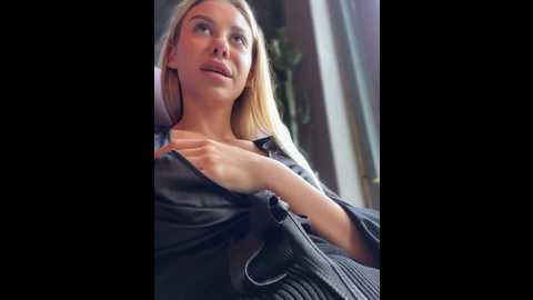Media: myrtle_beach Stripchat 2024-10-16 09:43:00
