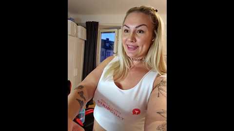 Media: nastymilf_ Stripchat 2024-10-16 15:56:00