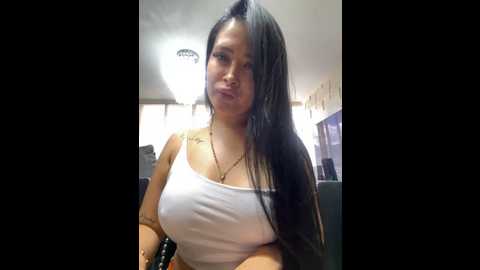 Media: sara_fun Stripchat 2024-10-16 16:07:00
