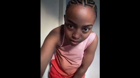 Media: tamia_98 Stripchat 2024-10-16 15:53:00