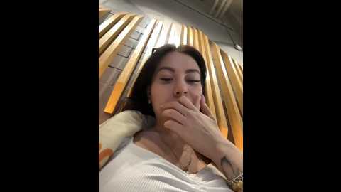 Media: wet__bunny Stripchat 2024-10-16 10:12:00