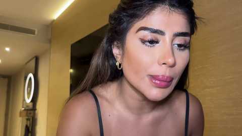 Media: arabicbarbie Stripchat 2024-10-17 00:10:00
