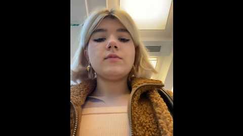 Media: baby__naughty Stripchat 2024-10-17 10:55:00