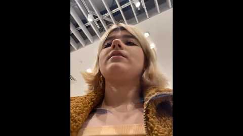 Media: baby__naughty Stripchat 2024-10-17 11:57:00