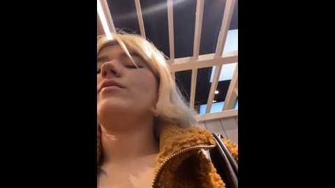Media: baby__naughty Stripchat 2024-10-17 12:14:00