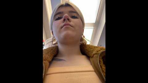 Media: baby__naughty Stripchat 2024-10-17 15:23:00