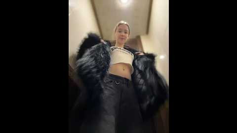 Media: baby_tiny Stripchat 2024-10-17 12:27:00