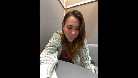 Media: browneyedbrat Stripchat 2024-10-17 18:06:00